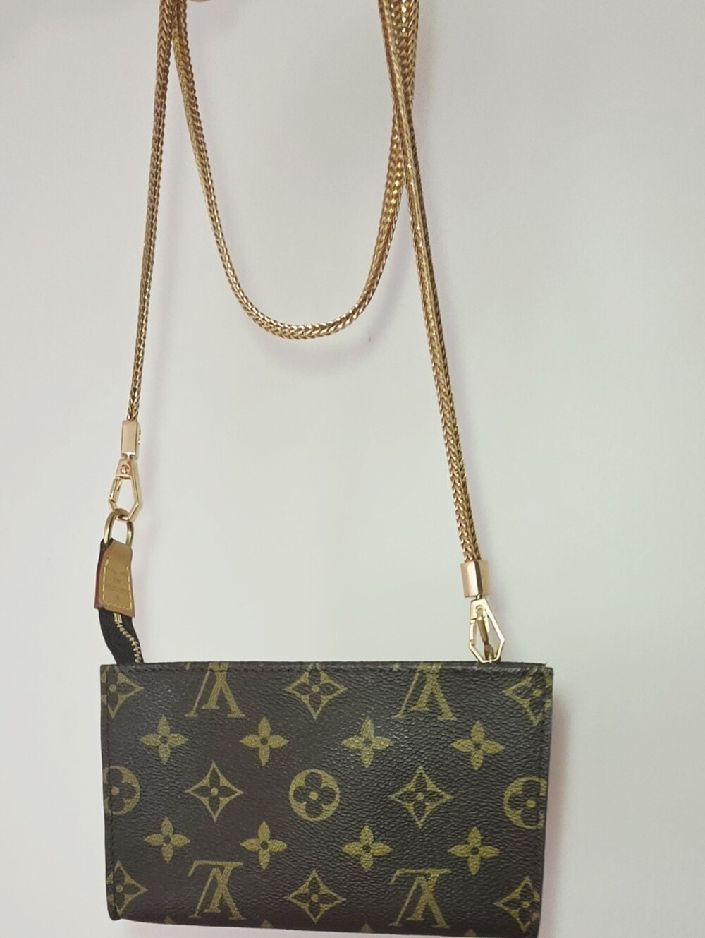 Authentic Louis Vuitton Monogram Pouch - Picture 4 of 13